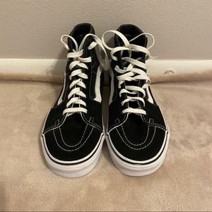 Sk8-Hi Women’s Vans